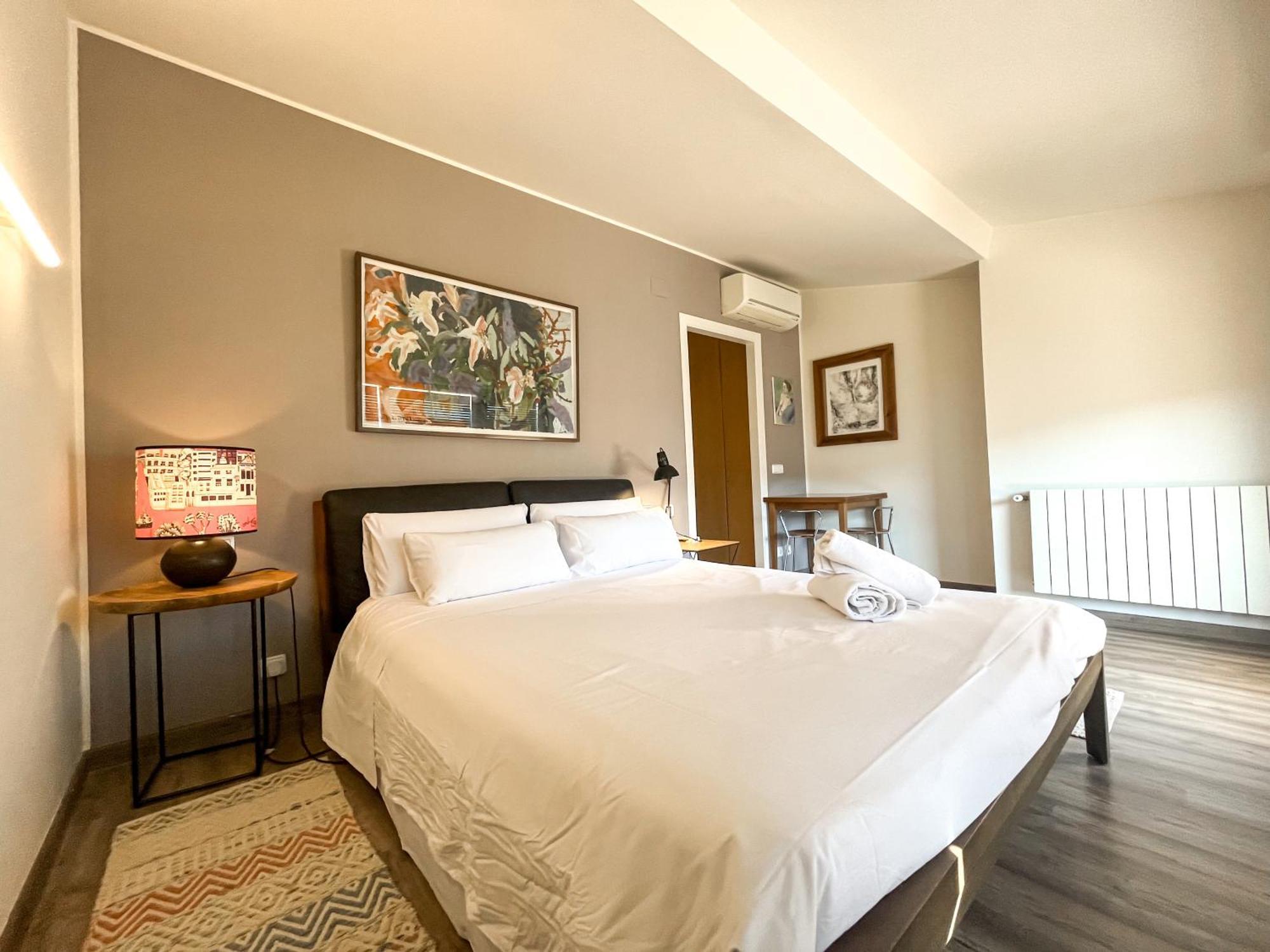 Sleep & Stay Luxury Top Floor Apt With Terrace Girona Bagian luar foto