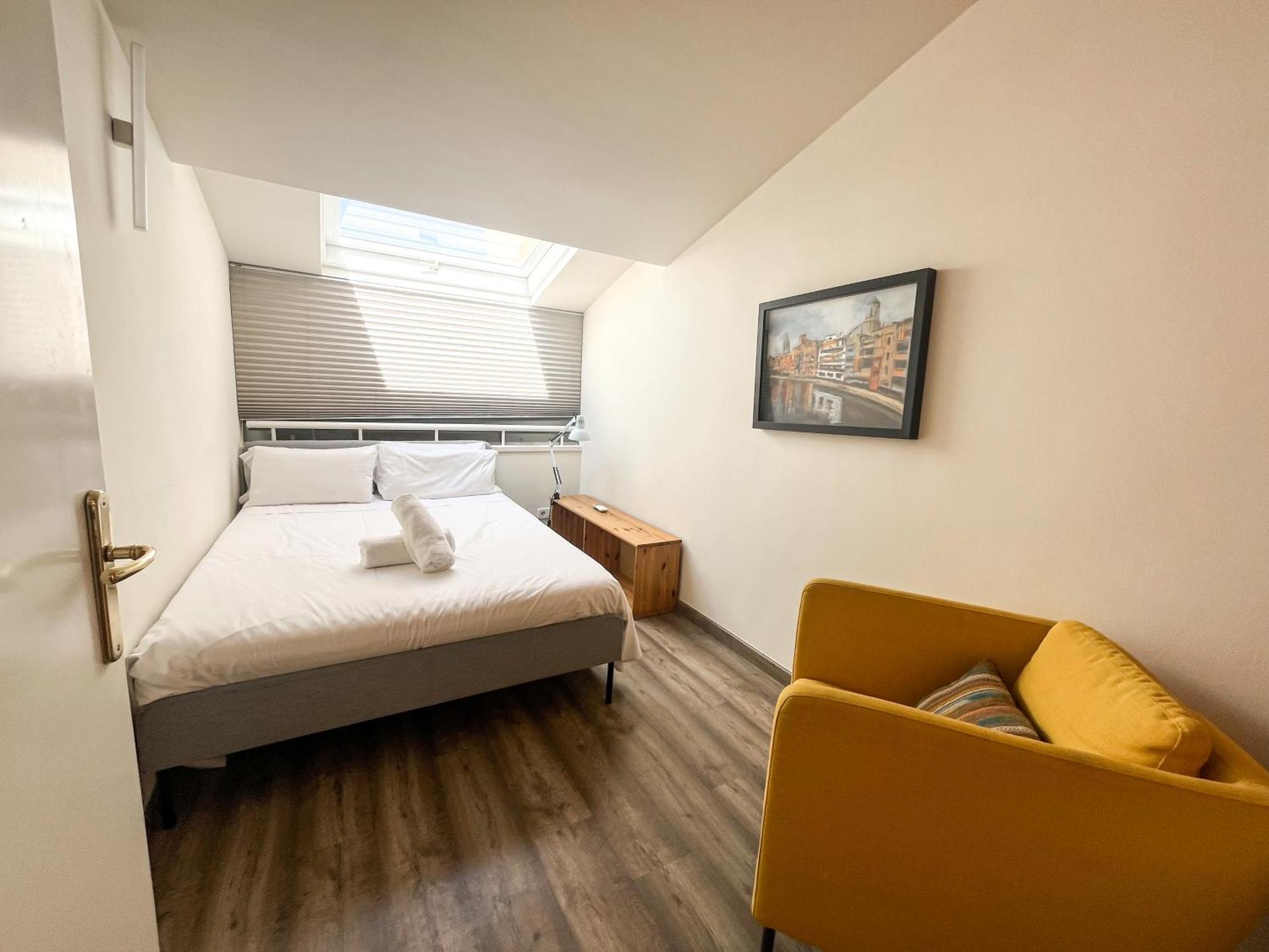 Sleep & Stay Luxury Top Floor Apt With Terrace Girona Bagian luar foto