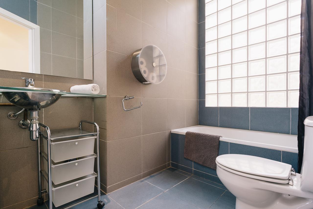 Sleep & Stay Luxury Top Floor Apt With Terrace Girona Bagian luar foto